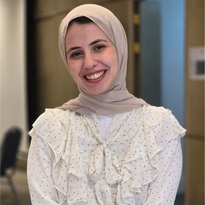 صورة أم سارة